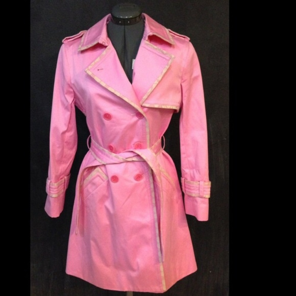 New with tags Pink Coach trench-coat/ raincoat 🧥